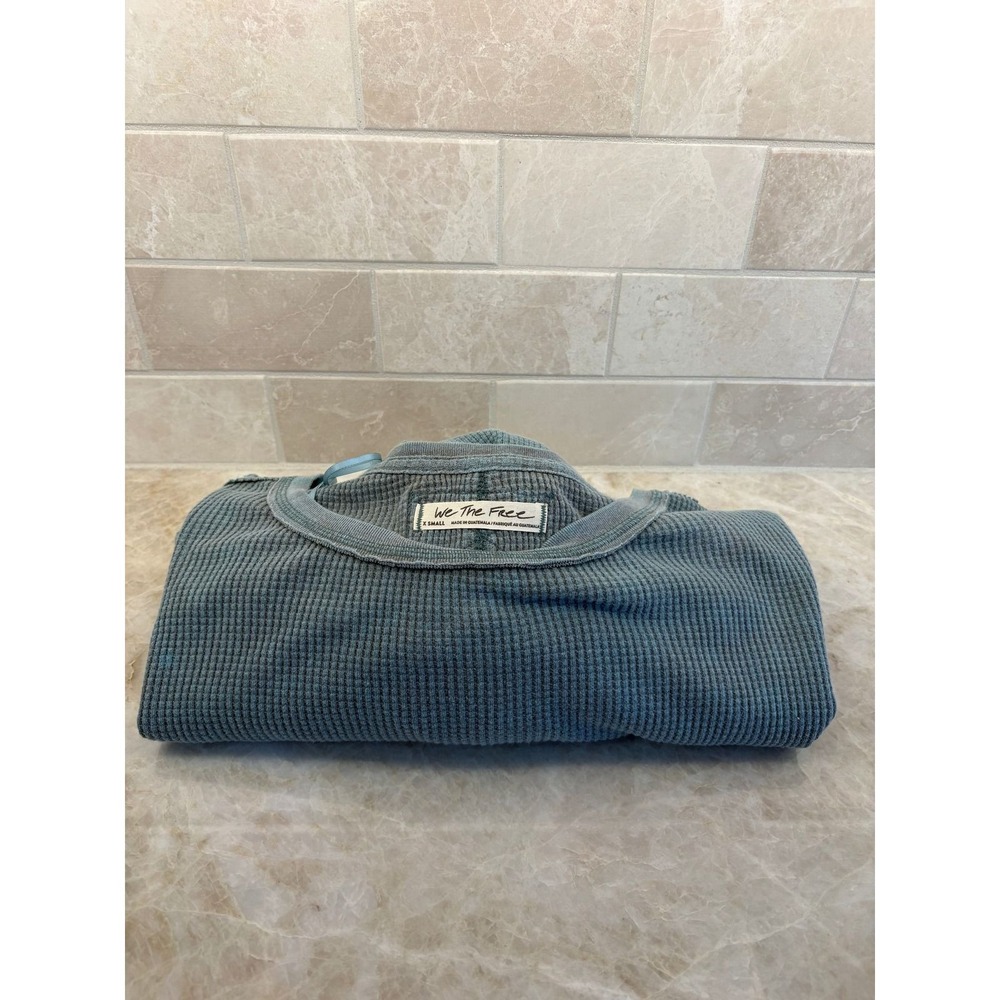 We The Free People Microphone Drop Thermal Top XS Silver Pine Green New NWOT - Picture 10 of 10